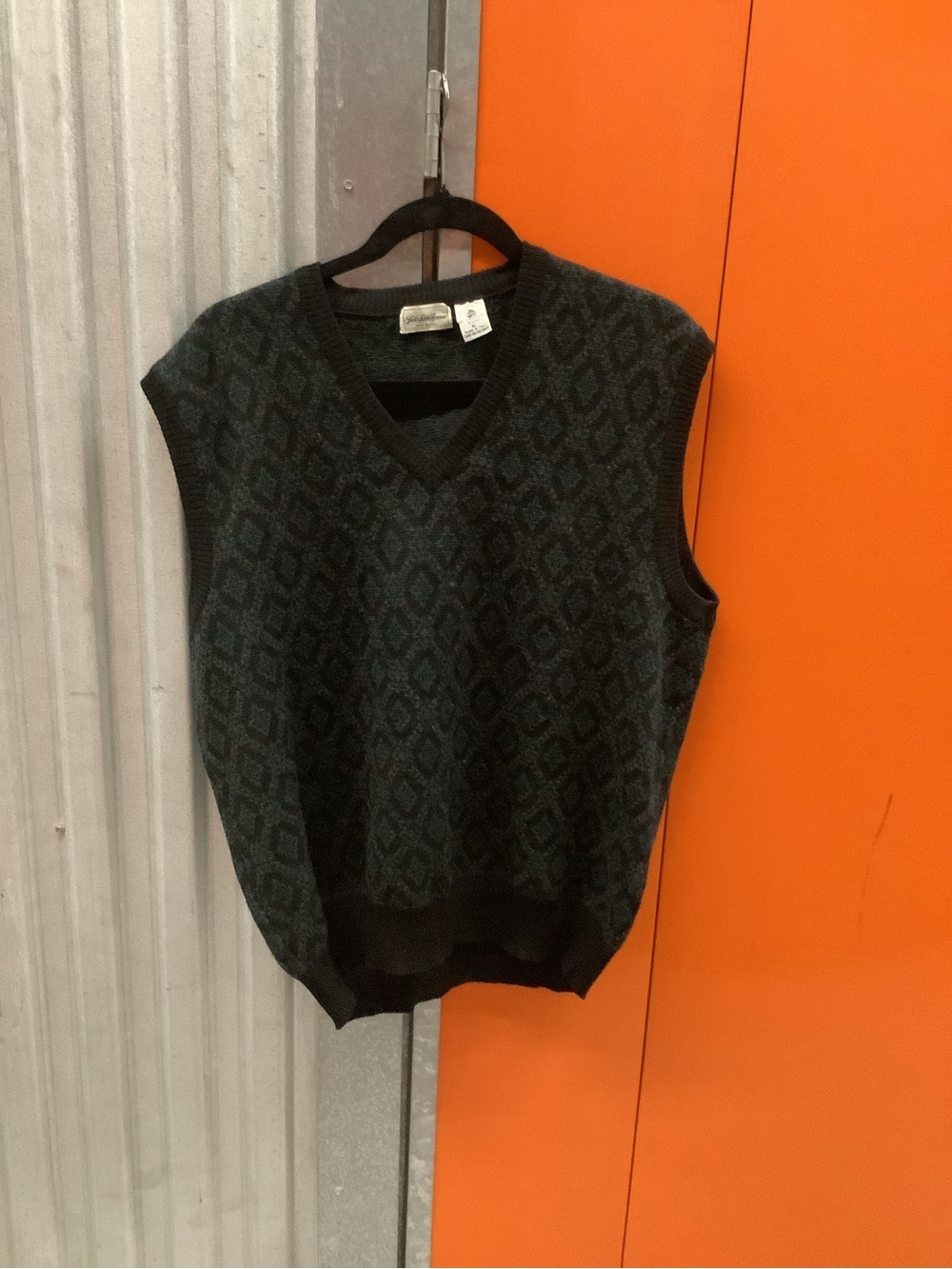 Saks Fifth Avenue Dark Green Patterned V-Neck Sweater Vest